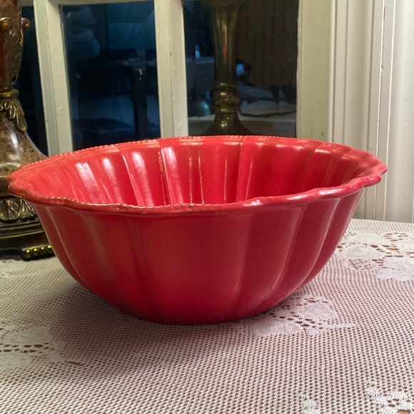 Vintage Cerutil Stoneware Large Scalloped Fluted
Serving Bowl Portugal 10.5* - Picture 11 of 16